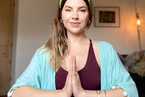 Women Empowerment through Womb Yoga with RFY Teacher Harriet Elizabeth – real flow yoga