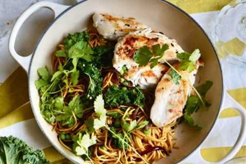 How to make honey and soy chicken that’s a mouthwatering way to get kale onto your plate